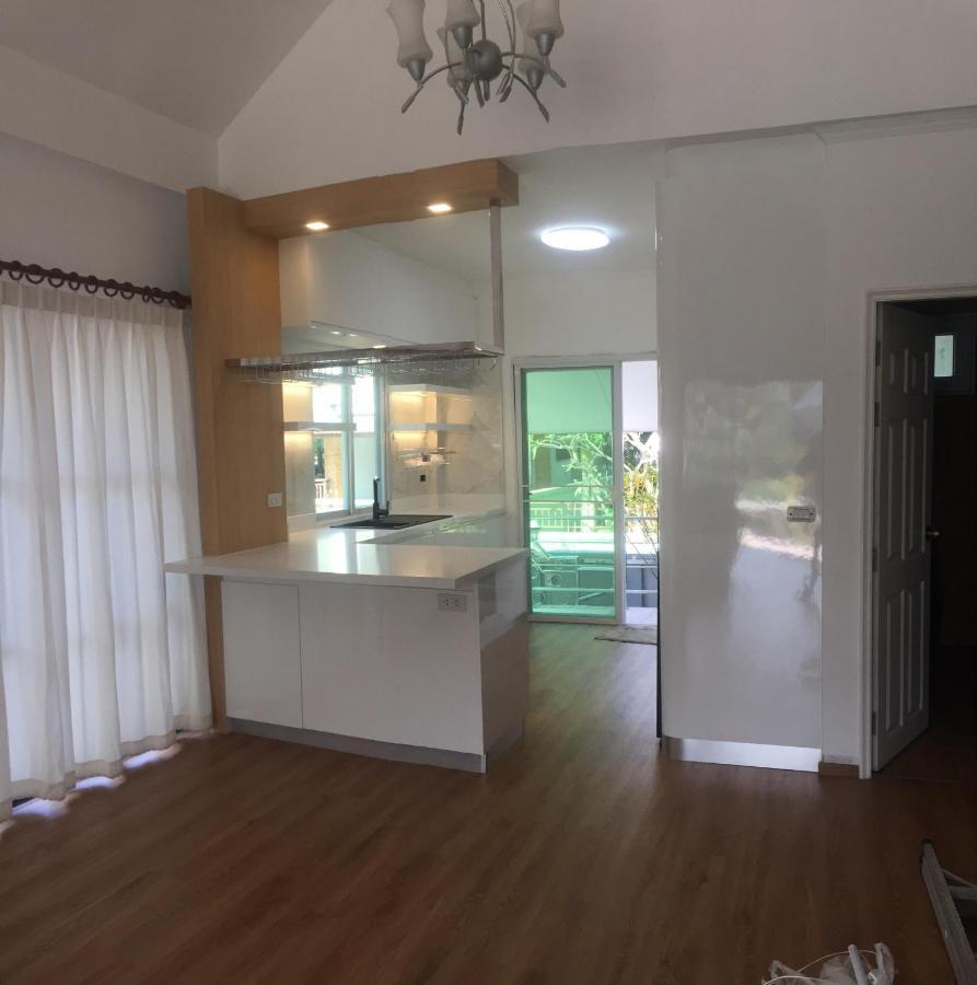 Private Pattaya Resort Nong Prue Exteriör bild