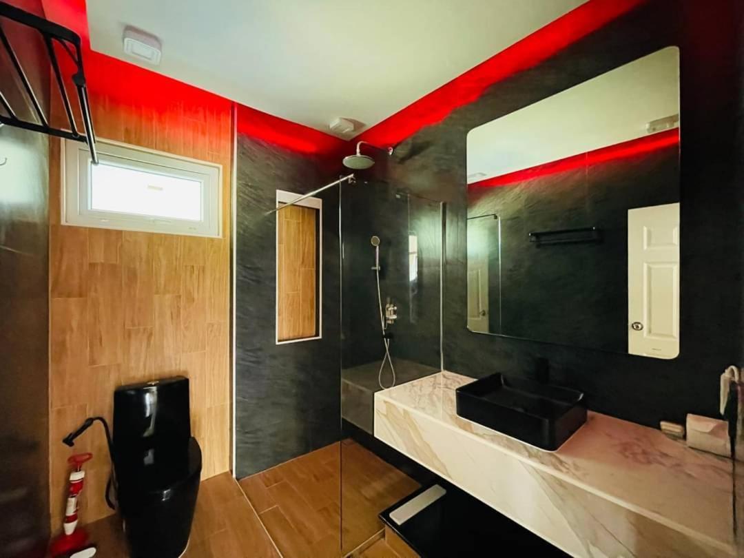 Private Pattaya Resort Nong Prue Exteriör bild