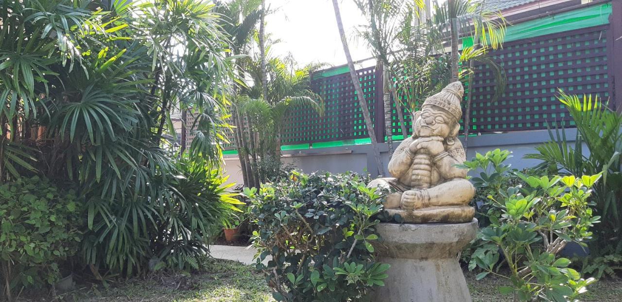 Private Pattaya Resort Nong Prue Exteriör bild
